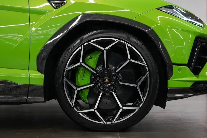 2025 Lamborghini Urus Performante, 9/20