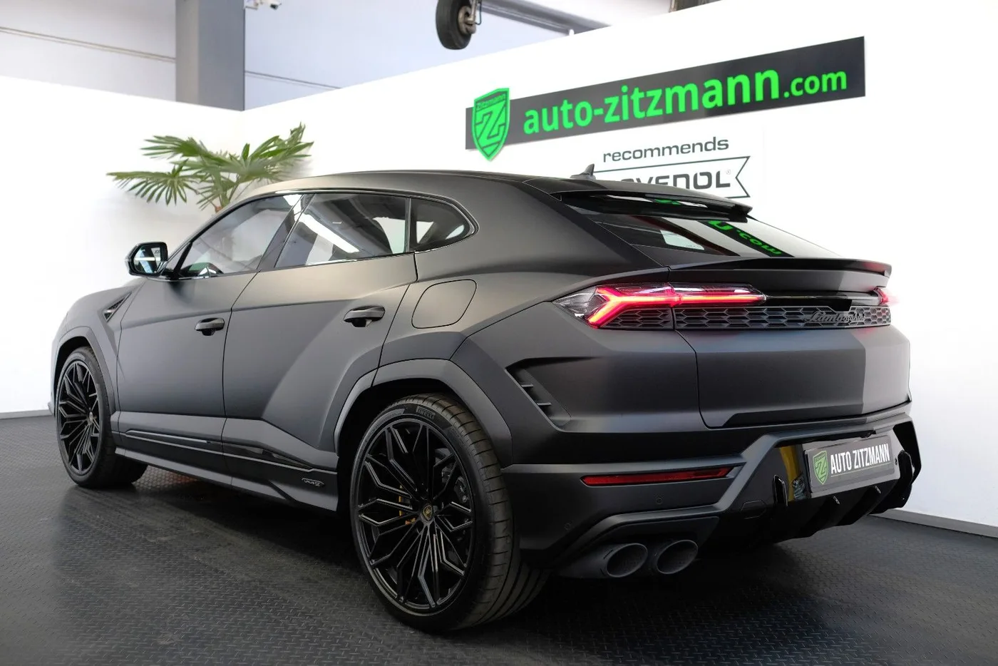 2025 Lamborghini Urus SE angeboten von einem Fachhändler in Nuremberg, Deutschland, Foto 2 von 15