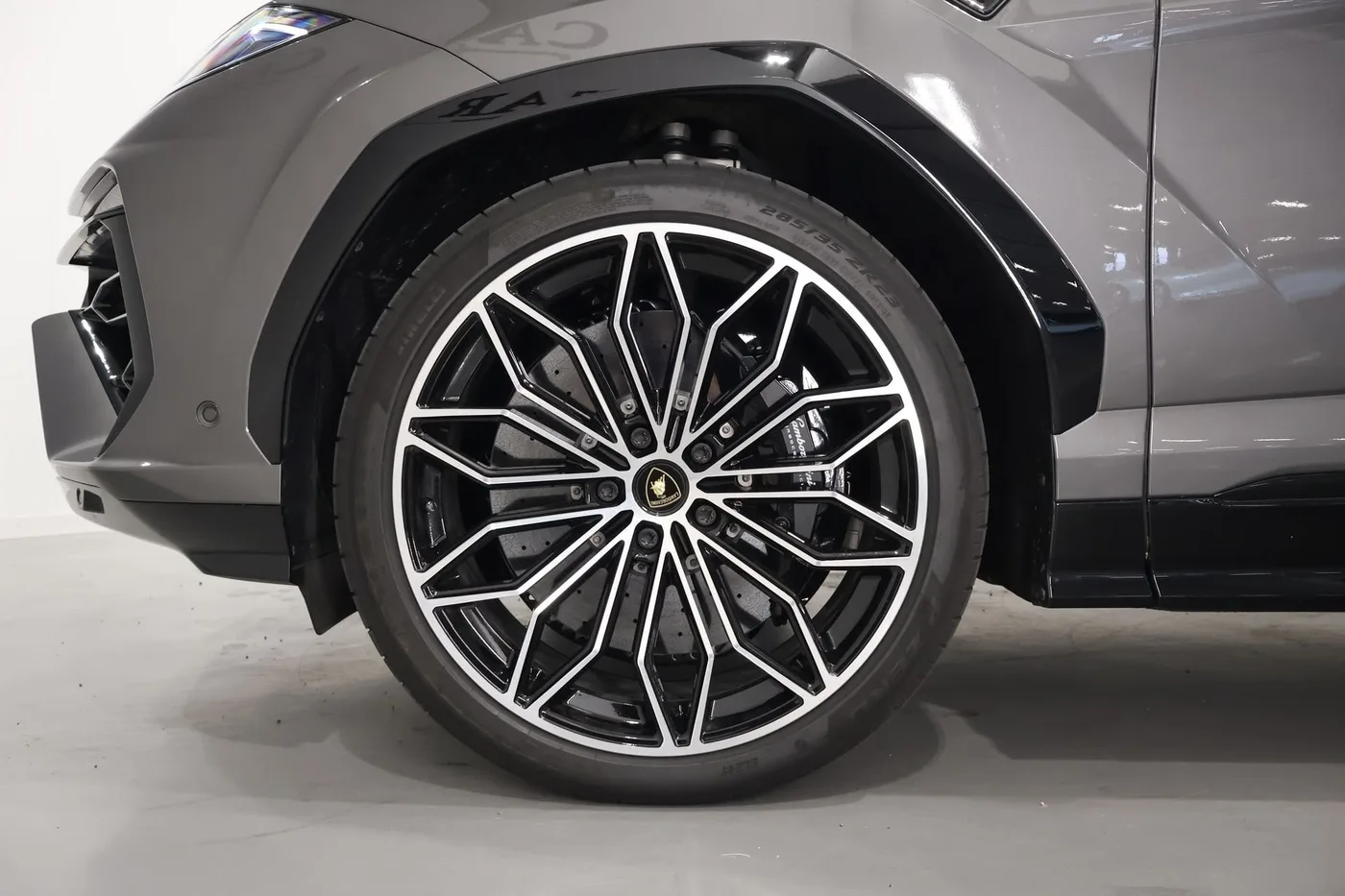 2025 Lamborghini Urus SE angeboten von einem Supersportwagenhändler in Zibido San Giacomo, Italien, Foto 7 von 25