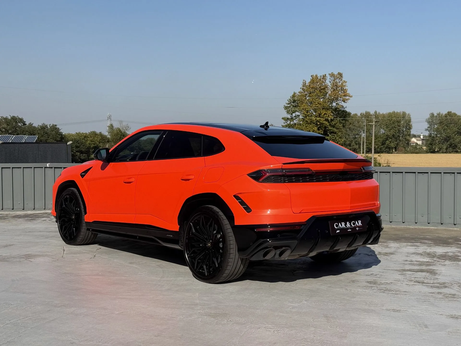 2025 Lamborghini Urus SE, 2/23