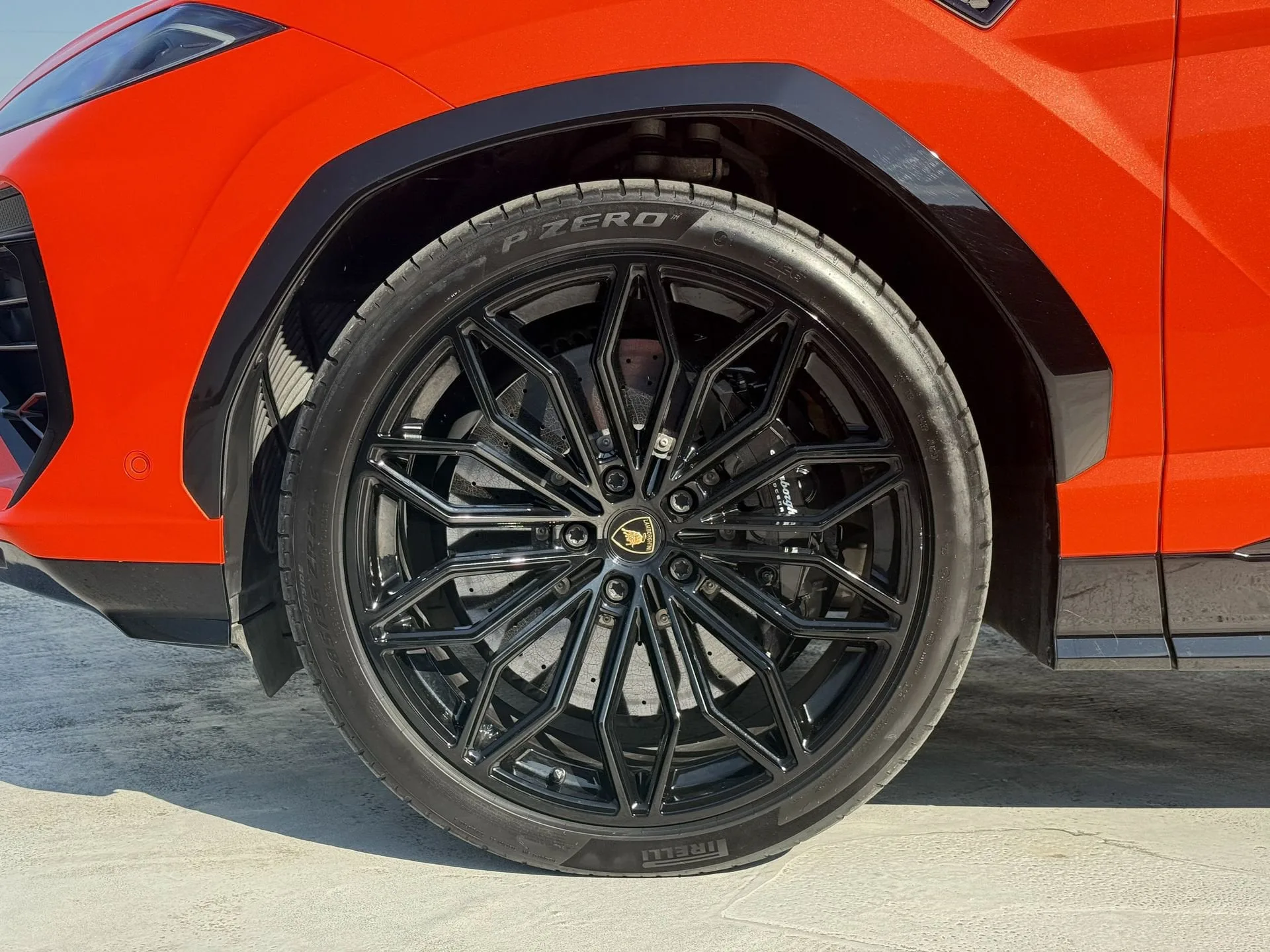2025 Lamborghini Urus SE, 7/23