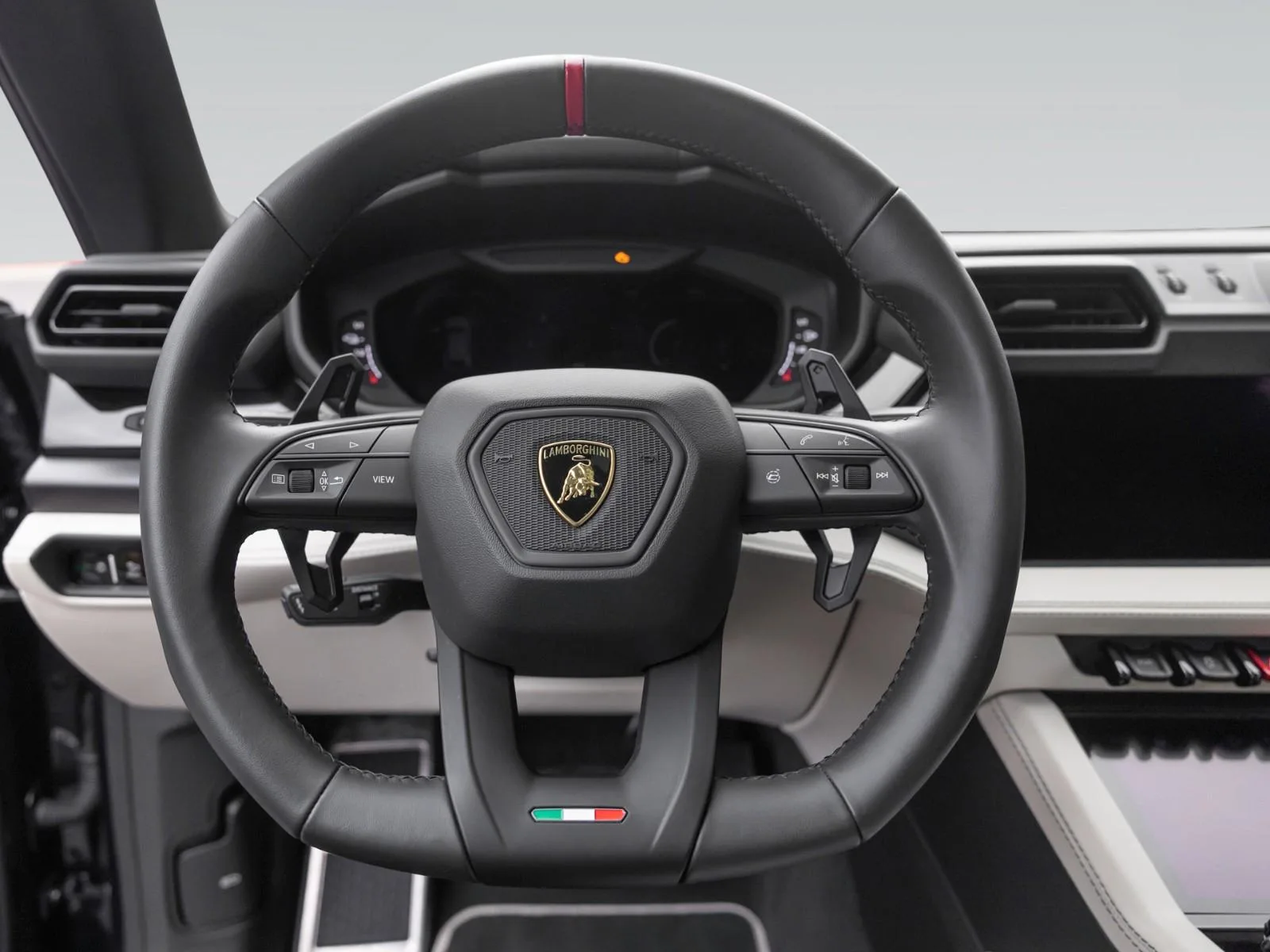 2025 Lamborghini Urus SE, 21/30