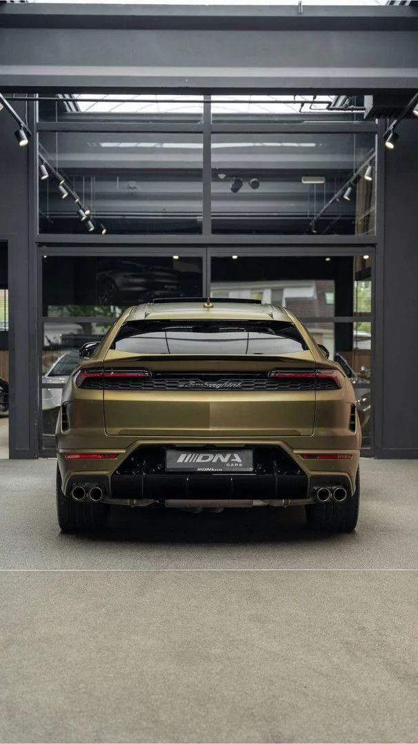 2025 Lamborghini Urus SE, 27/30