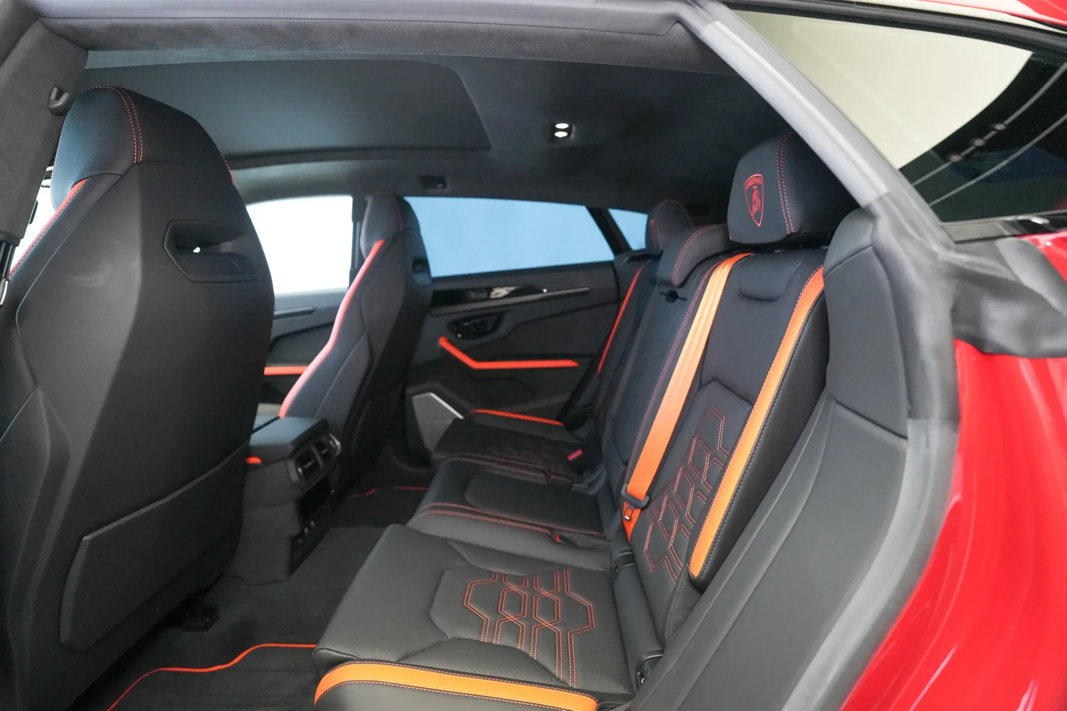 2025 Lamborghini Urus SE, 7/18