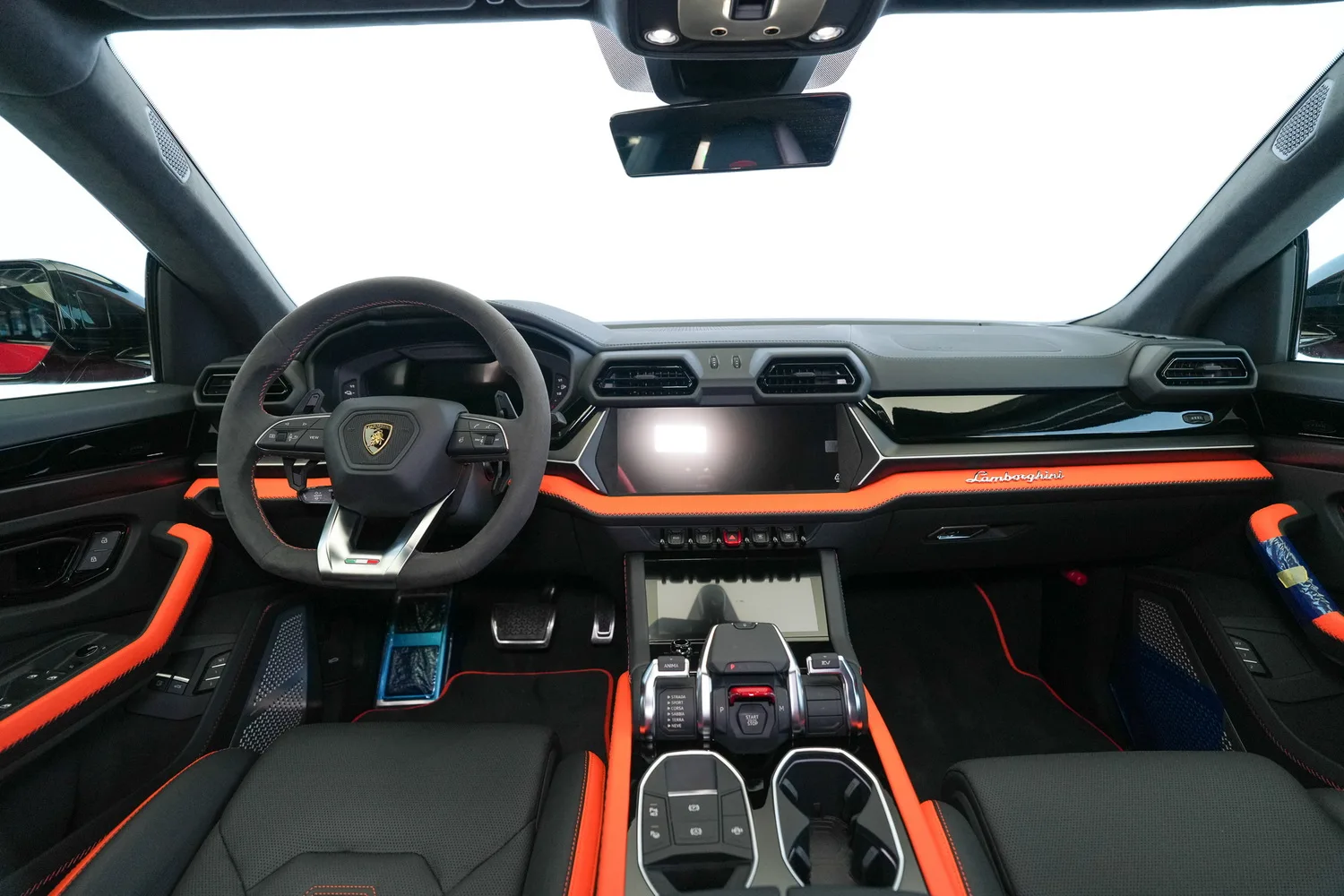 2025 Lamborghini Urus SE, 9/18