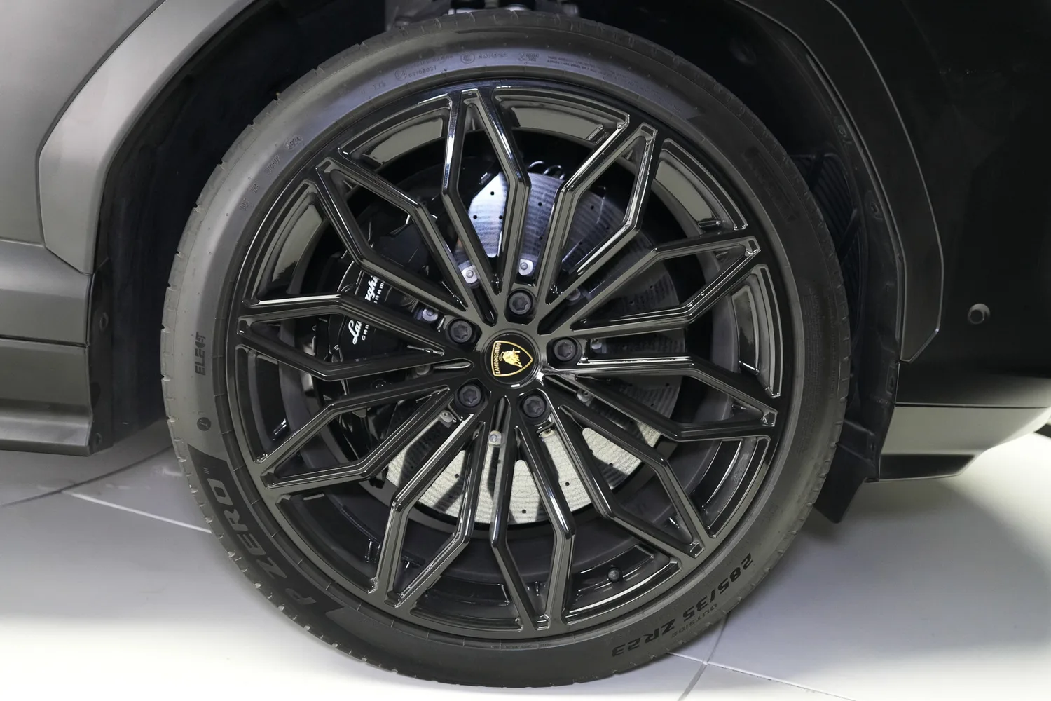 2025 Lamborghini Urus SE, 14/18