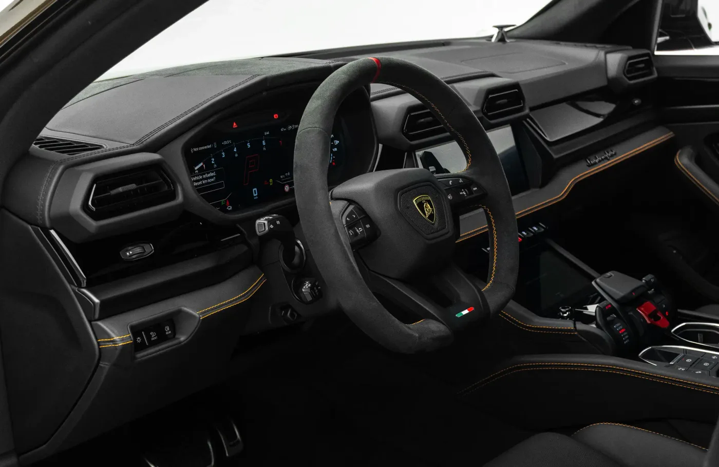 2025 Lamborghini Urus SE angeboten von einem Fachhändler in Dubai, Vereinigte Arabische Emirate, Foto 5 von 10
