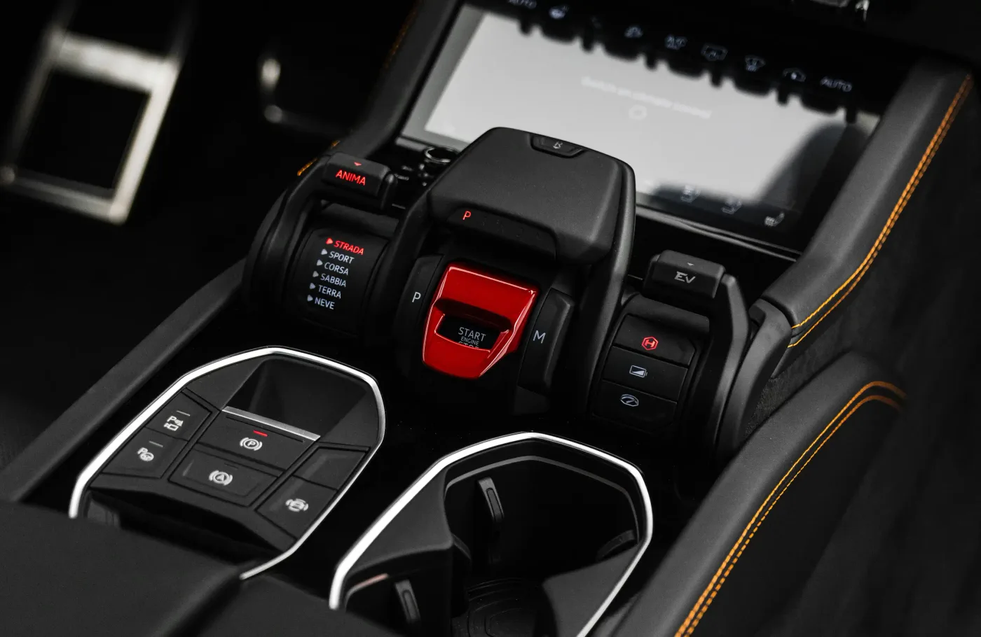 2025 Lamborghini Urus SE angeboten von einem Fachhändler in Dubai, Vereinigte Arabische Emirate, Foto 10 von 10
