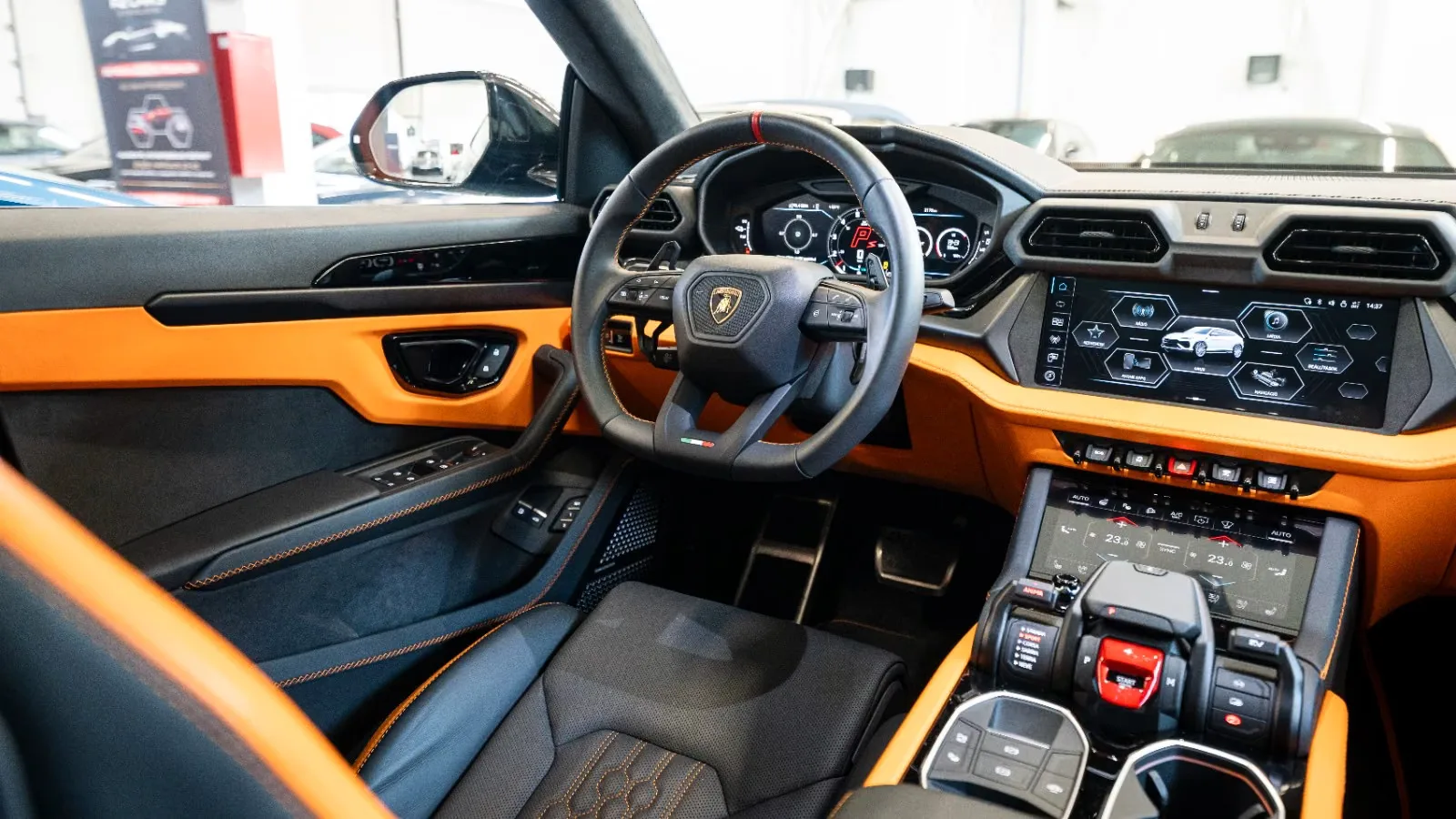 2025 Lamborghini Urus SE, 11/16