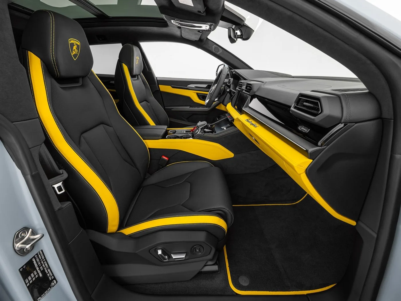 2025 Lamborghini Urus SE angeboten von einem Fachhändler in Böblingen, Deutschland, Foto 10 von 15