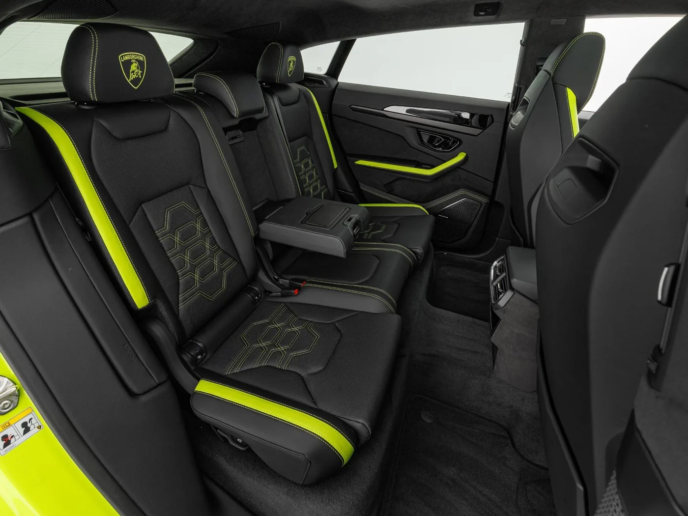 2025 Lamborghini Urus SE angeboten von einem Fachhändler in Böblingen, Deutschland, Foto 15 von 15