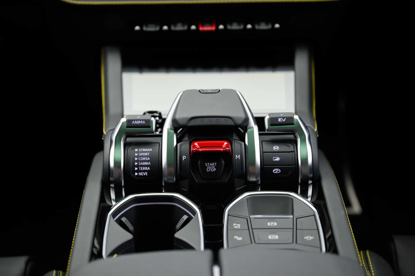2025 Lamborghini Urus SE angeboten von einer Vertragshändlergruppe in Hatfield, Vereinigtes Königreich, Foto 11 von 20