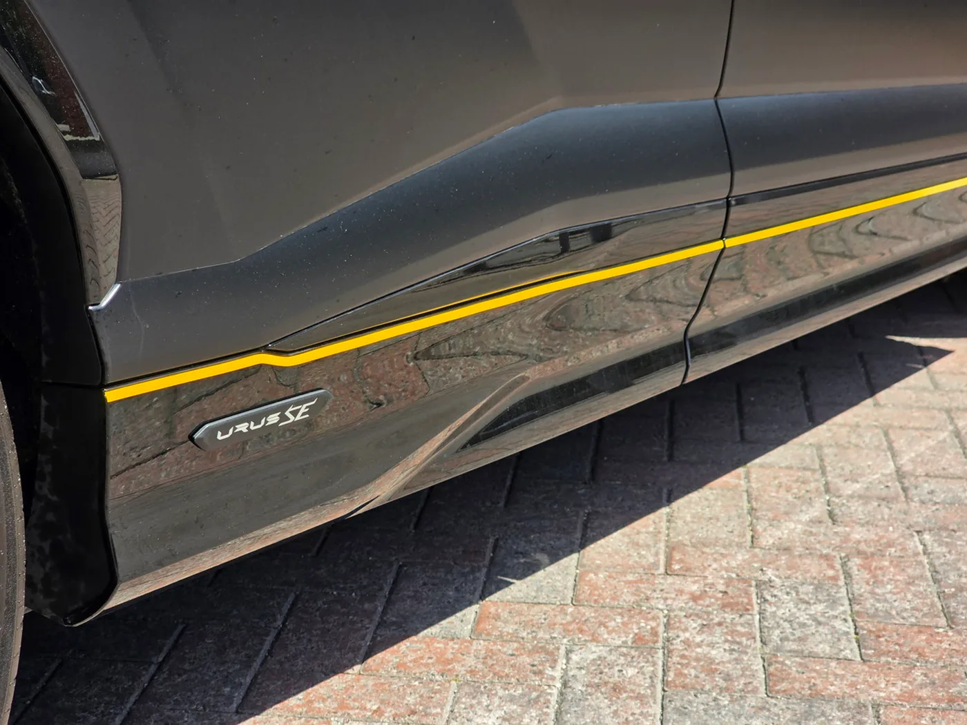 2025 Lamborghini Urus SE angeboten von einer Vertragshändlergruppe in Pangbourne, Vereinigtes Königreich, Foto 19 von 20