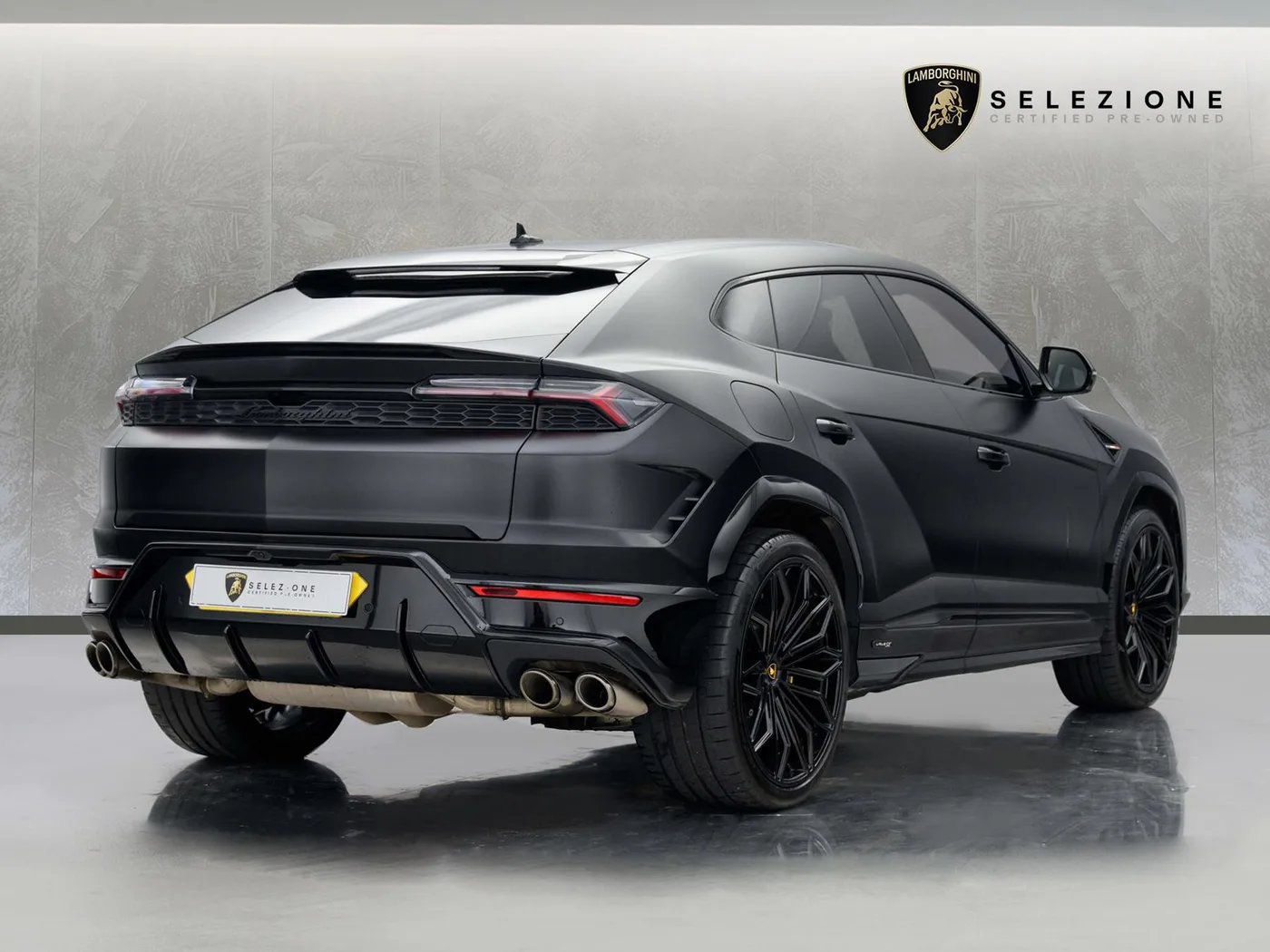 2025 Lamborghini Urus SE angeboten von einer Vertragshändlergruppe in Mayfair, Vereinigtes Königreich, Foto 3 von 20