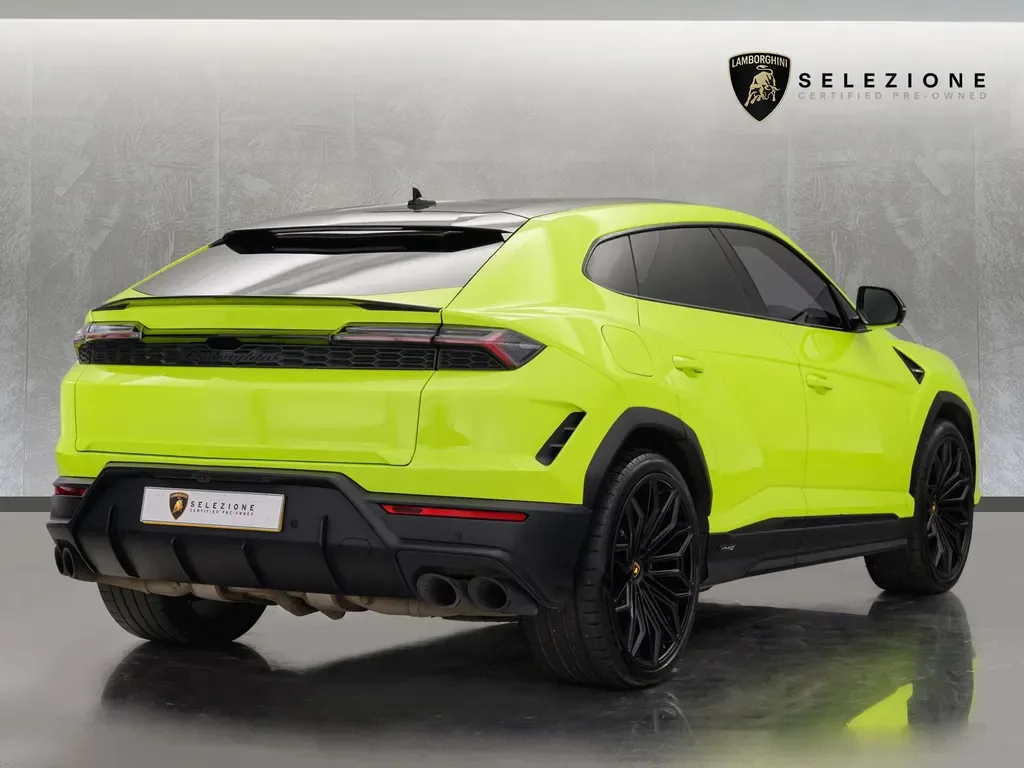 2025 Lamborghini Urus SE, 3/20