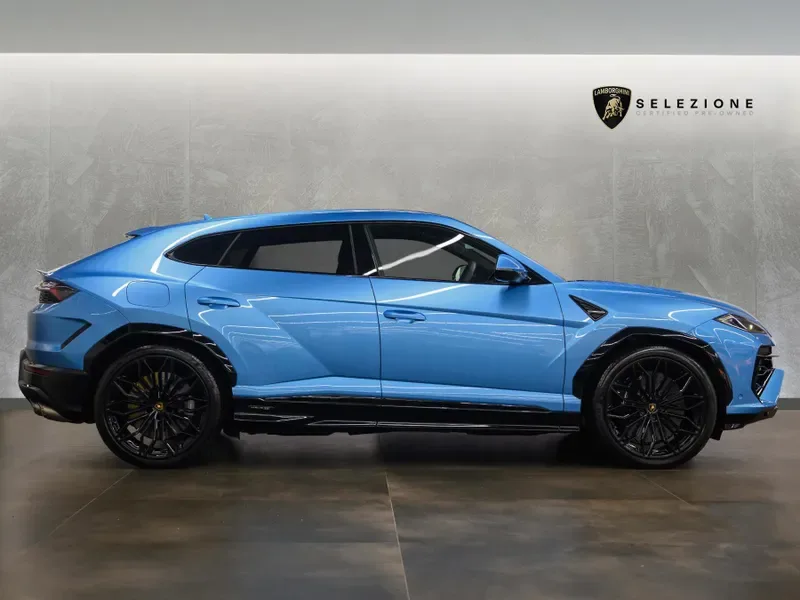 2025 Lamborghini Urus SE, 2/20