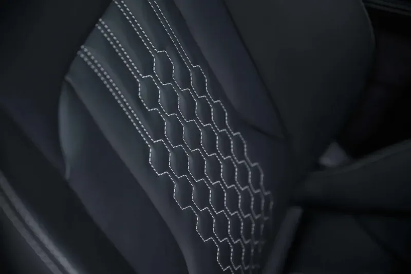 2025 Lamborghini Urus SE, 15/20