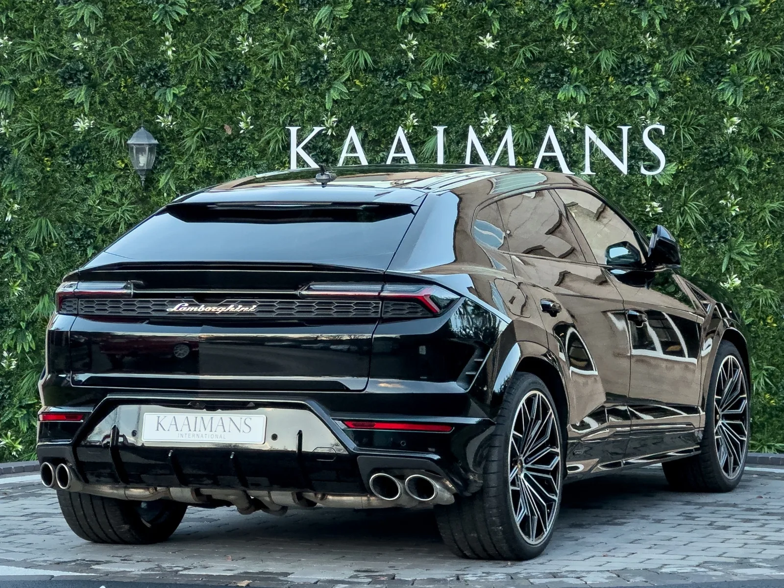 2025 Lamborghini Urus SE, 4/30