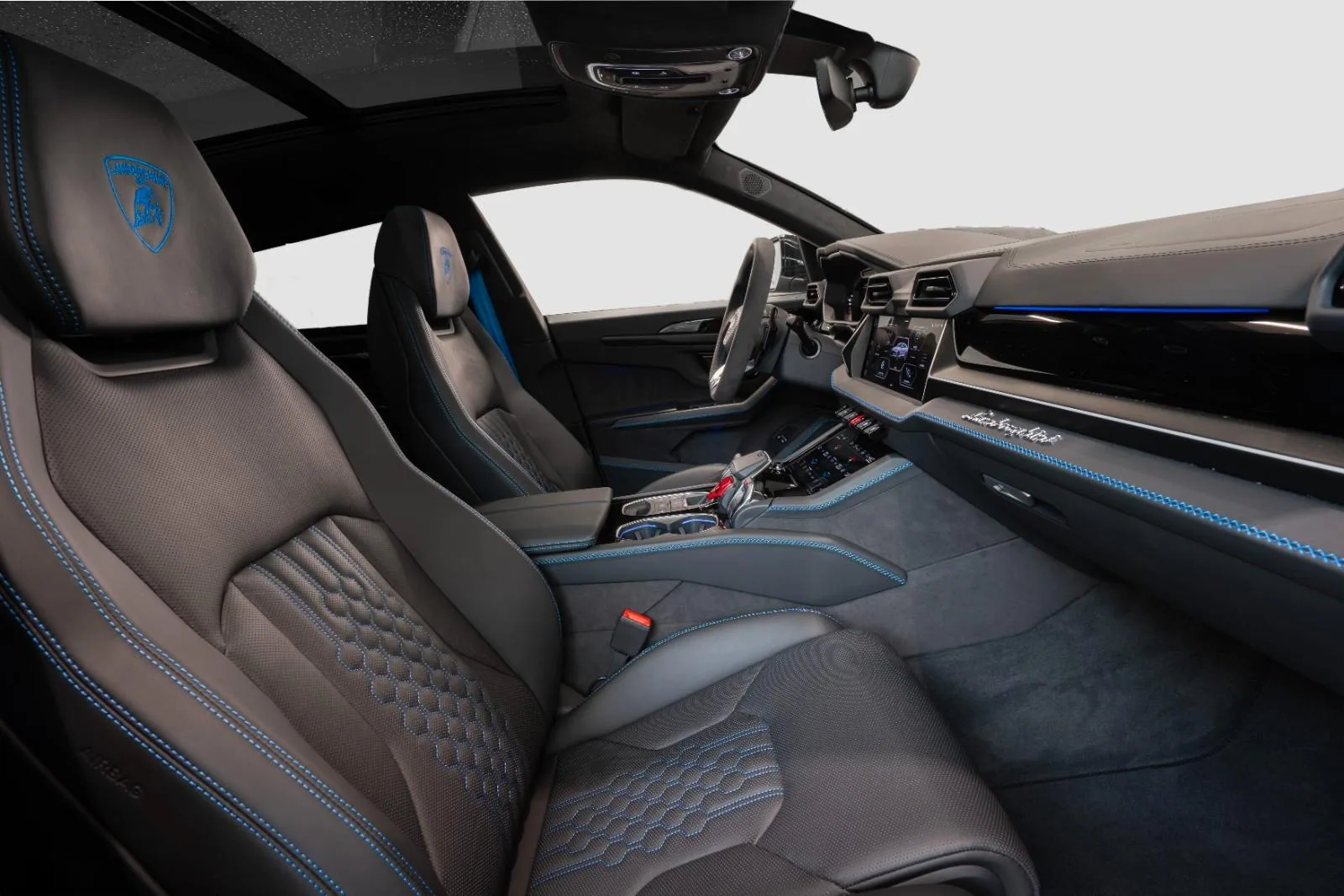 2025 Lamborghini Urus SE, 6/20