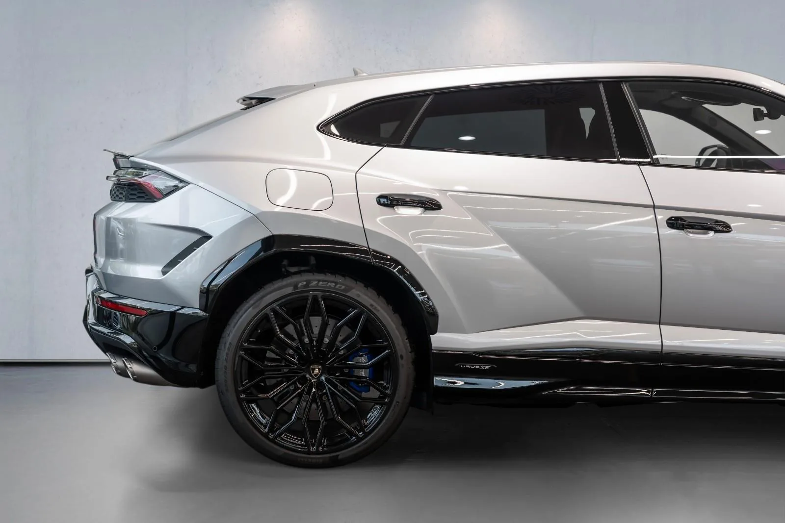 2025 Lamborghini Urus SE, 9/20