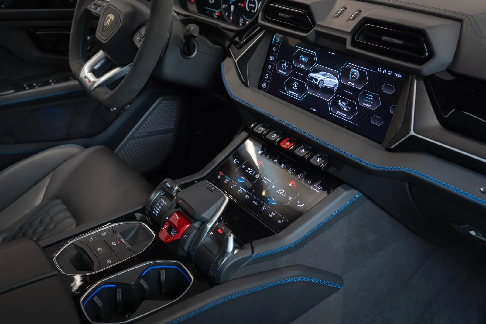 2025 Lamborghini Urus SE, 13/20
