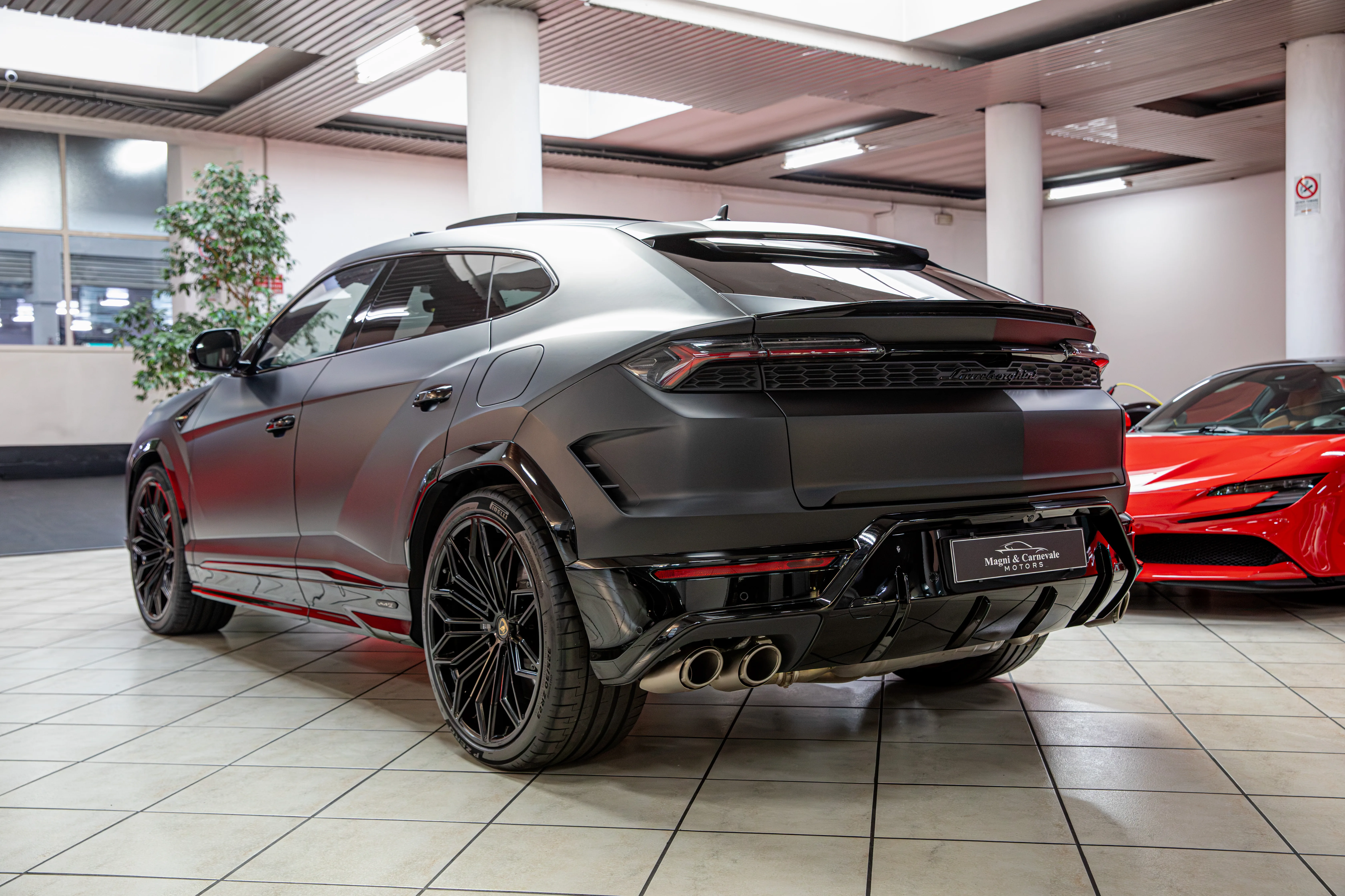 2025 Lamborghini Urus SE, 8/30
