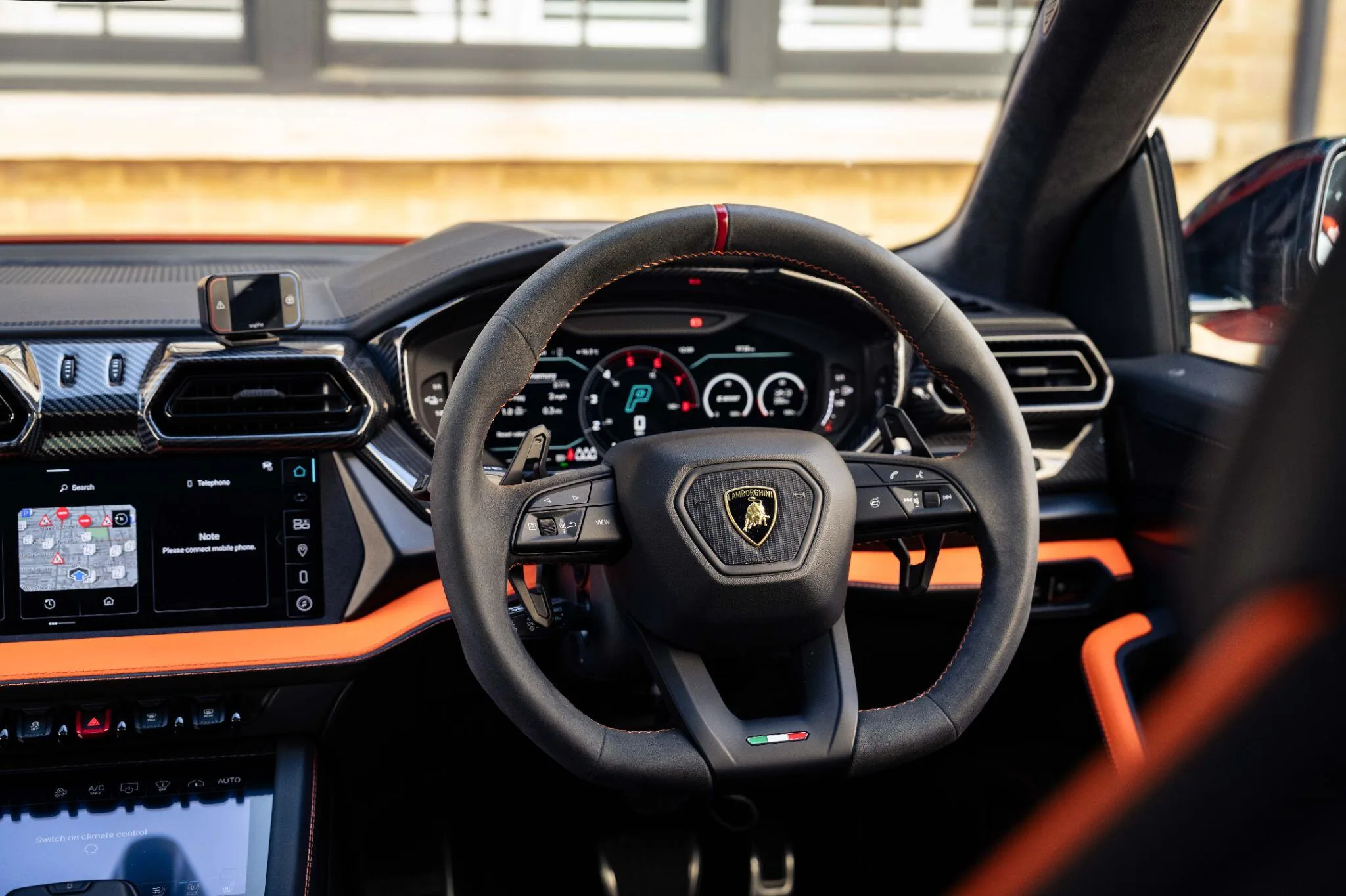 2025 Lamborghini Urus SE, 26/30