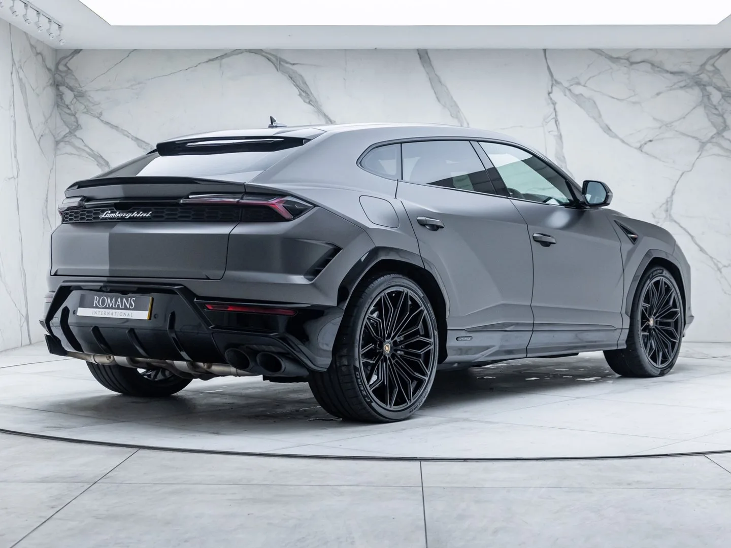 2025 Lamborghini Urus SE, 4/30