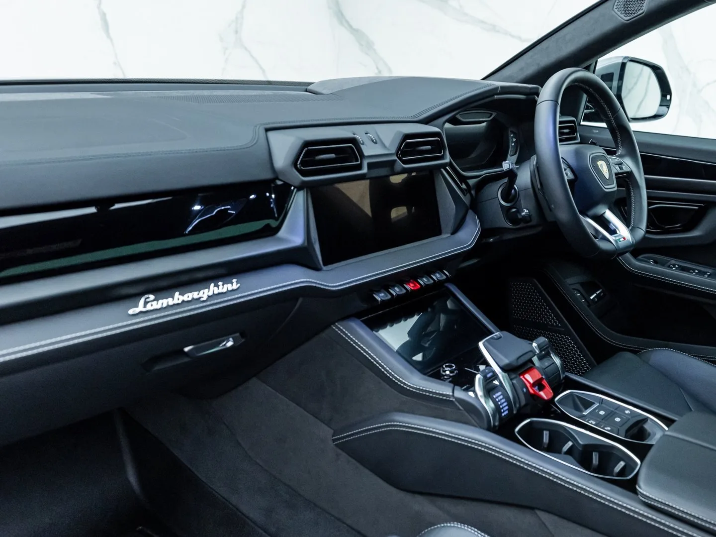 2025 Lamborghini Urus SE, 16/30