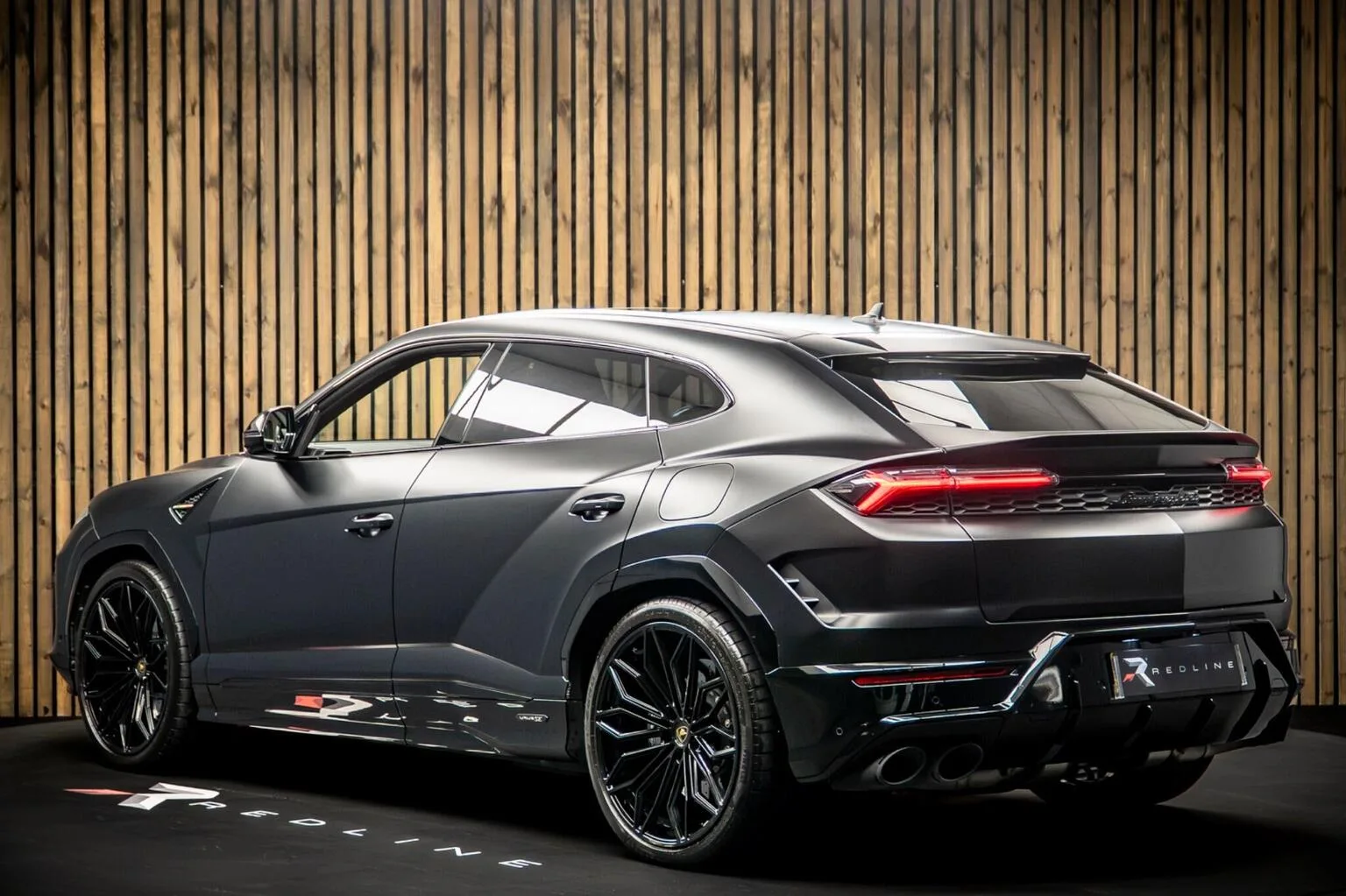 2025 Lamborghini Urus SE, 3/30