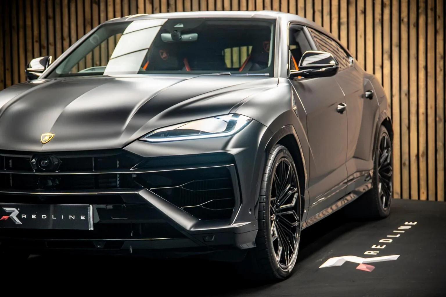2025 Lamborghini Urus SE, 12/30