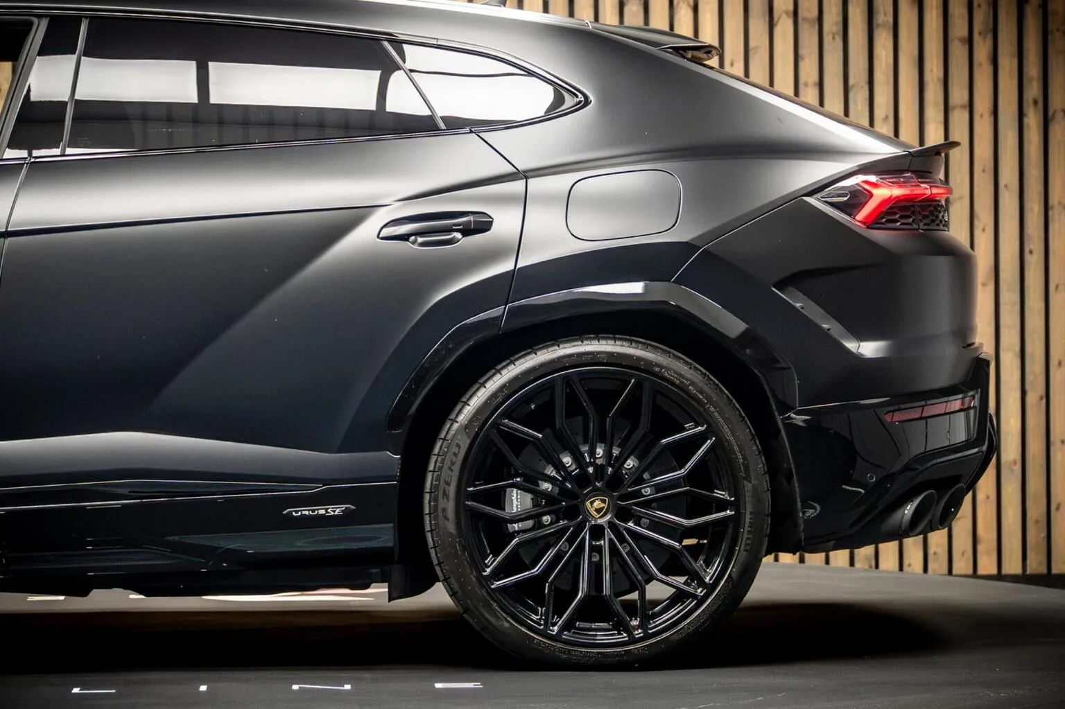 2025 Lamborghini Urus SE, 18/30