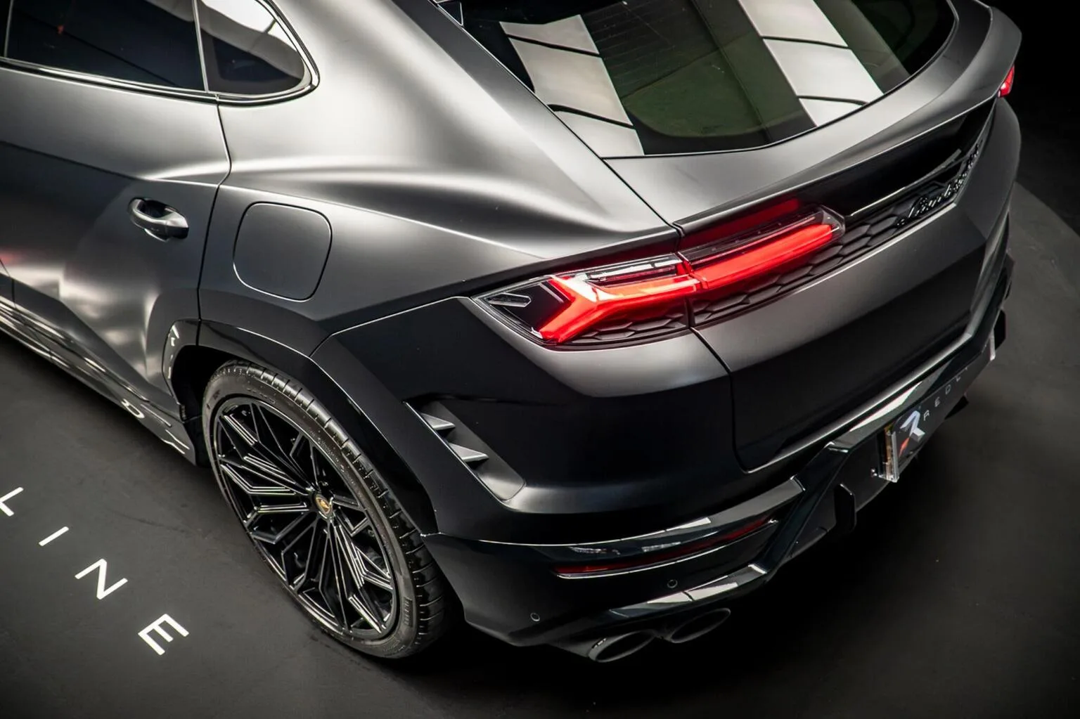2025 Lamborghini Urus SE, 19/30