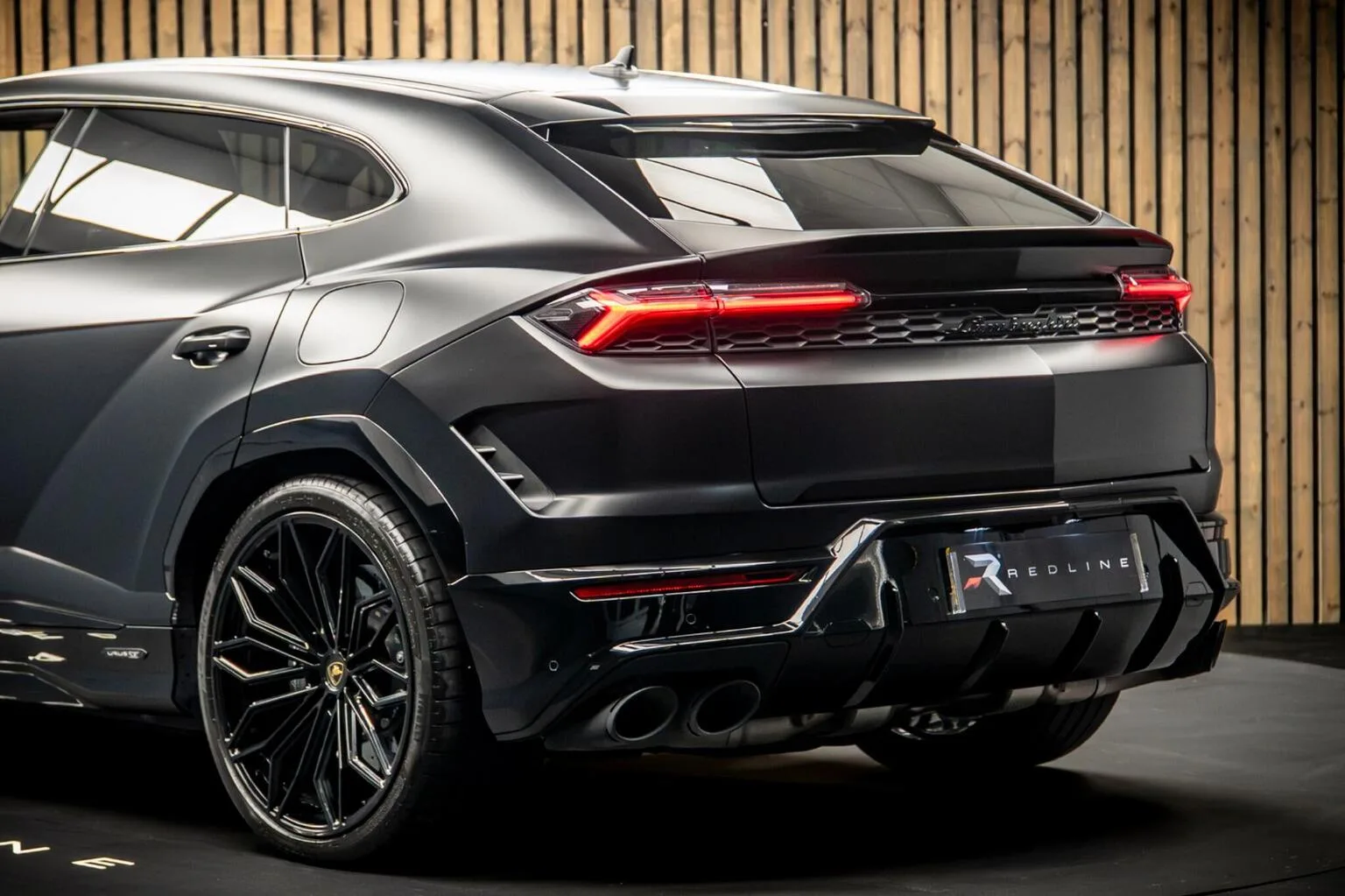2025 Lamborghini Urus SE, 20/30
