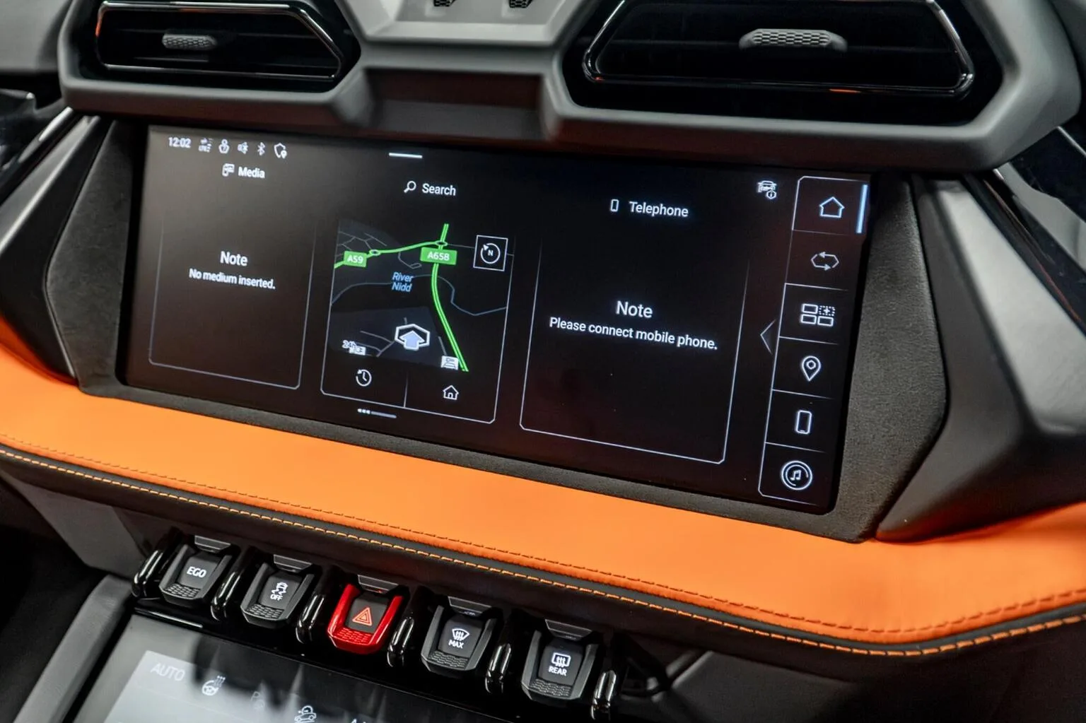 2025 Lamborghini Urus SE, 24/30