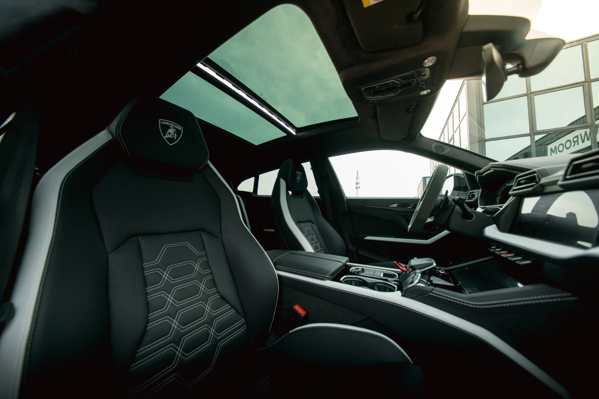 2025 Lamborghini Urus SE, 16/30