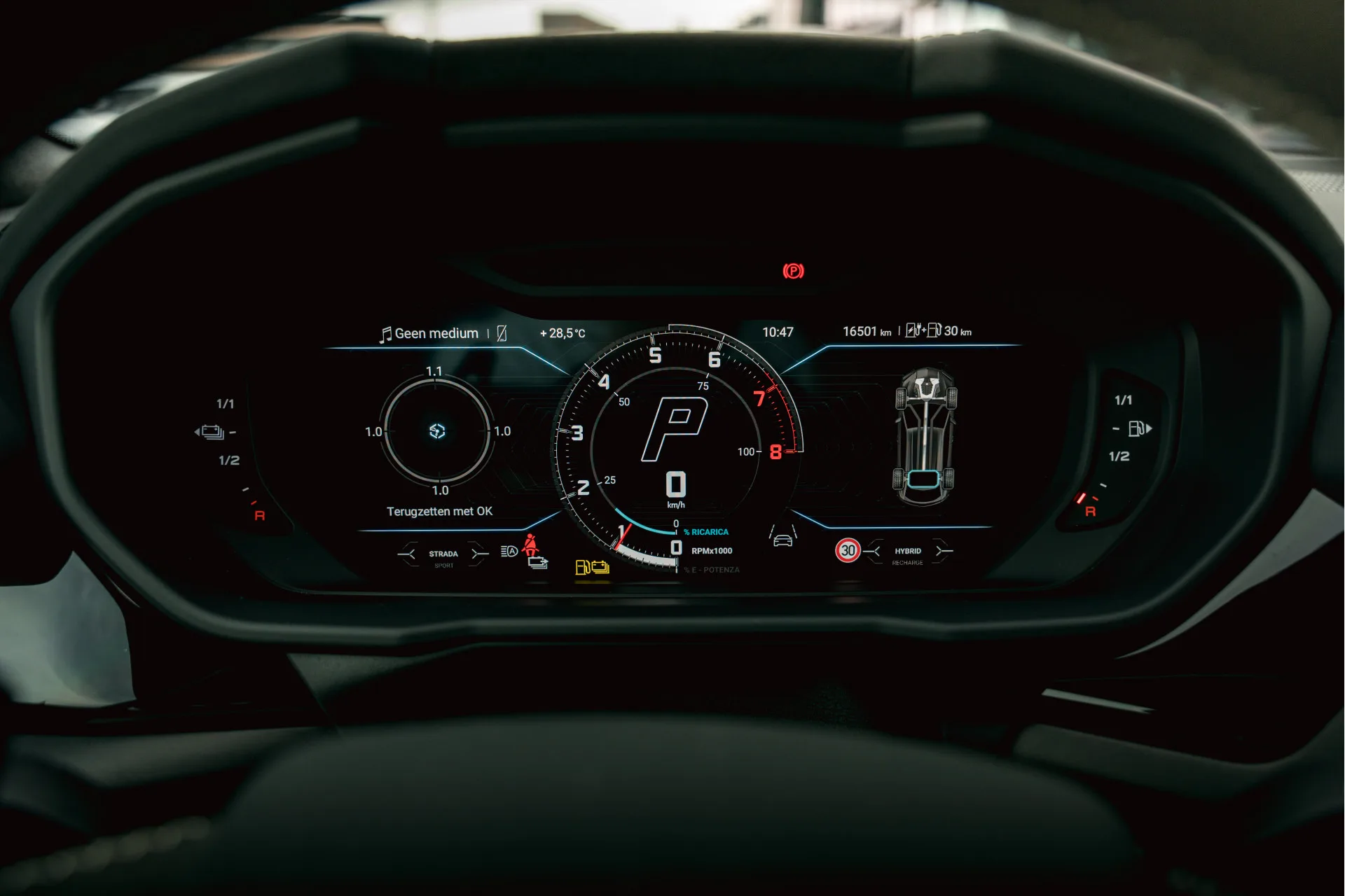 2025 Lamborghini Urus SE, 21/30