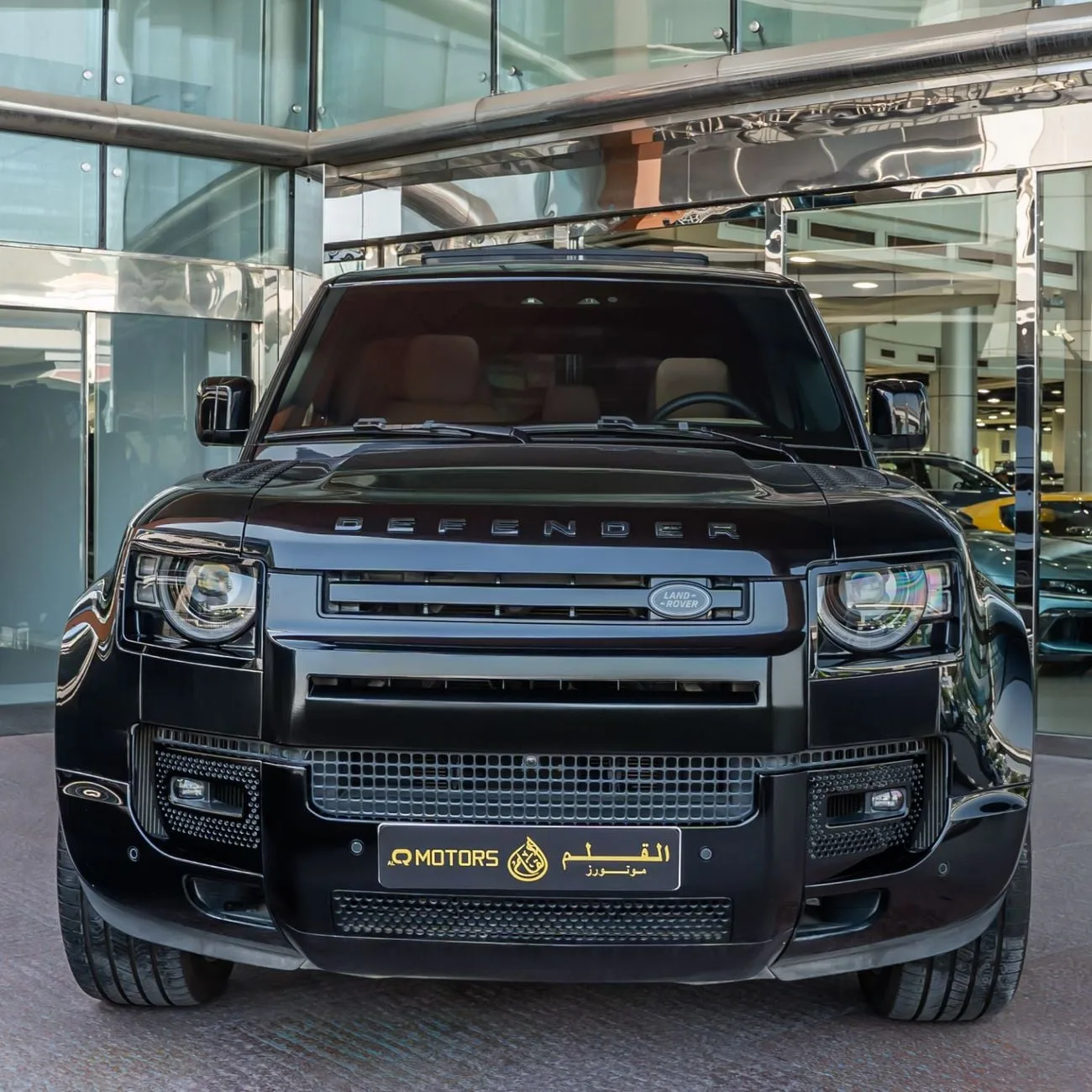 2025 Land Rover Defender 110 P400 X-Dynamic HSE, 4/16