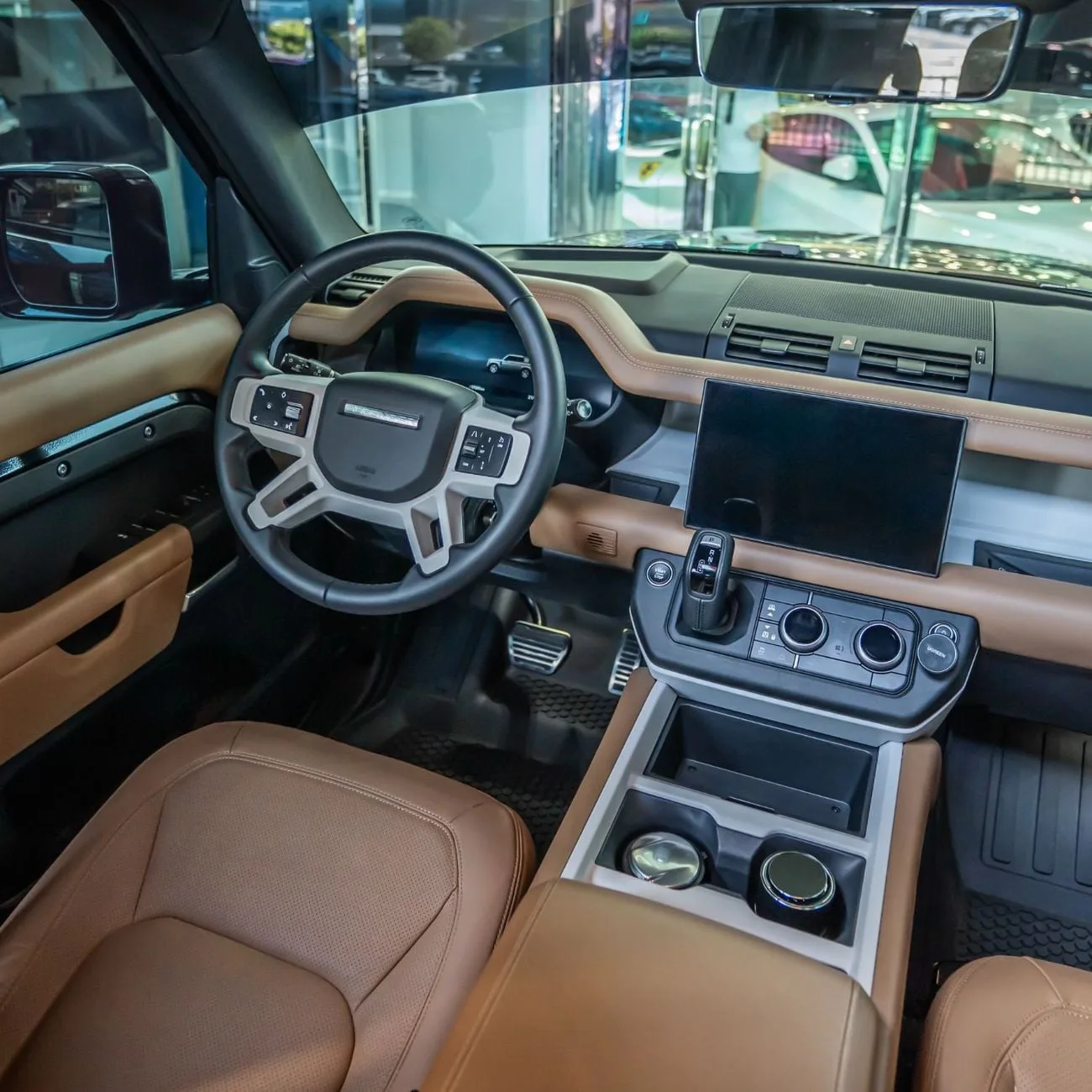 2025 Land Rover Defender 110 P400 X-Dynamic HSE, 9/16