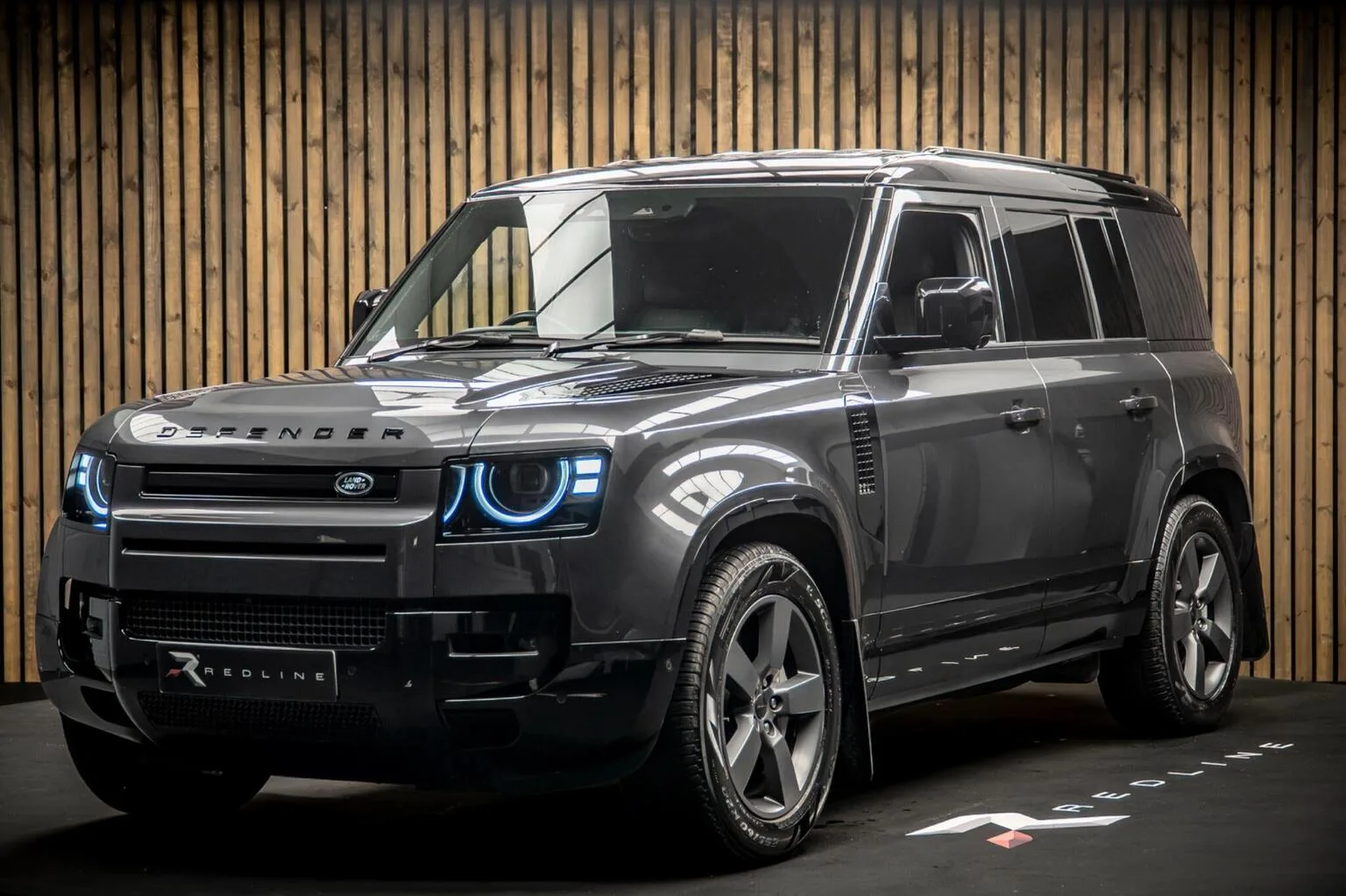 2025 Land Rover Defender 110 Hard Top D350 X-Dynamic HSE offered by a specialist dealer in Knaresborough, United Kingdom, main photo