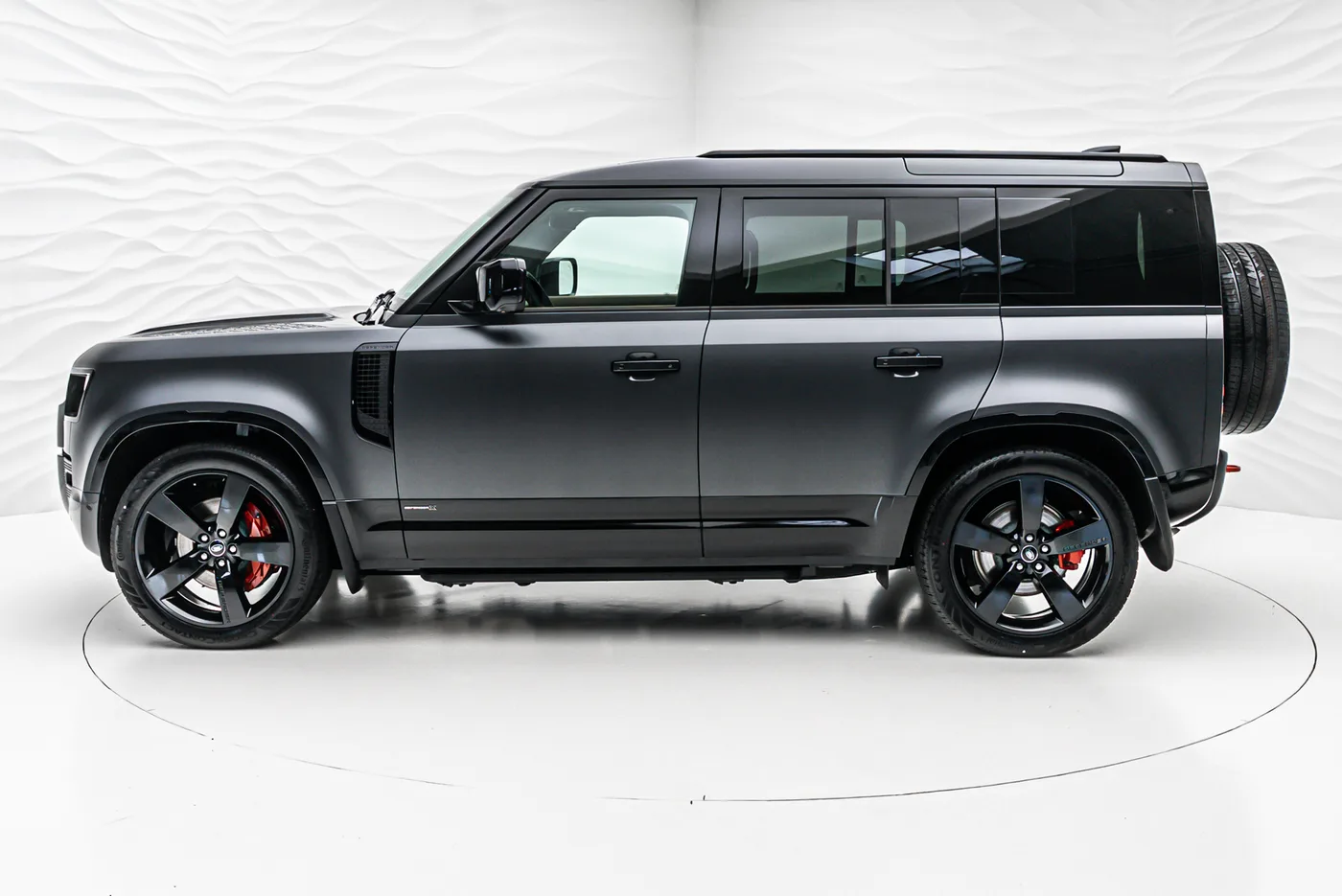 2025 Land Rover Defender X, D300 angeboten von einem Fachhändler in Sengenthal, Deutschland, Foto 3 von 10