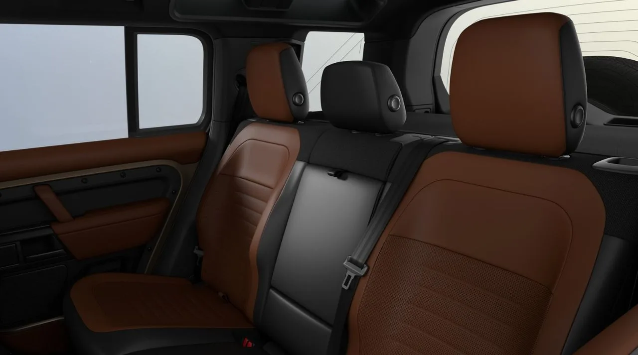 2025 Land Rover Defender OCTA, 6/6