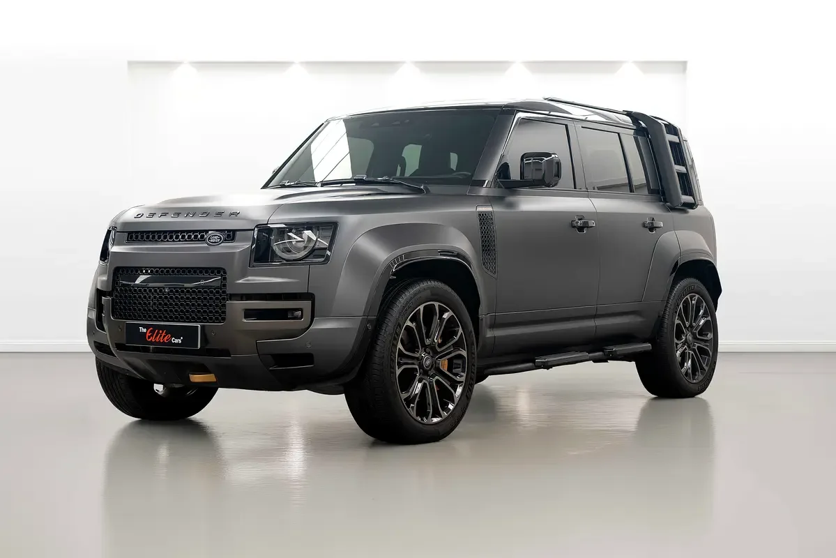 2025 Land Rover Defender OCTA Edition One, 6/8