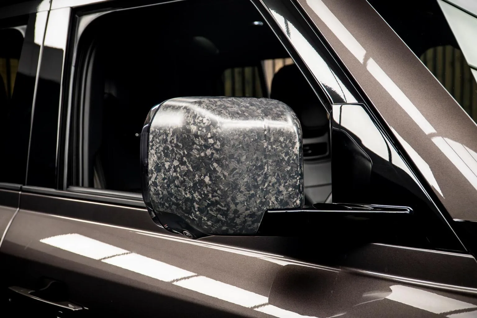 2025 Land Rover Defender OCTA Urban Automotive, 11/30