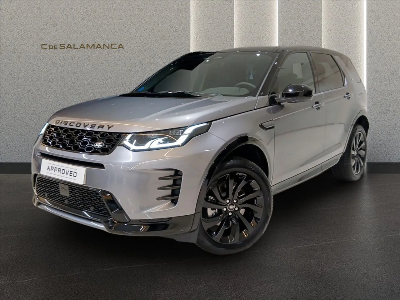 2025 Land Rover Discovery Sport angeboten von einem Fachhändler in Madrid, Hauptfoto