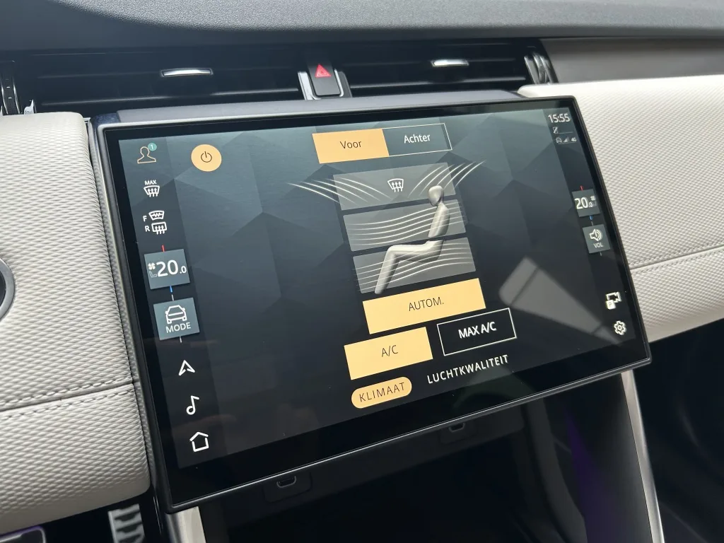 2025 Land Rover Discovery Sport P270e Dynamic Edition, 24/30