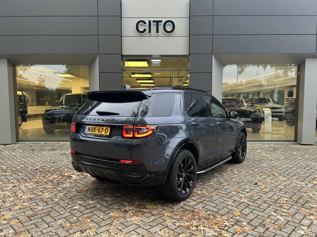 2025 Land Rover Discovery Sport P270e Dynamic SE, 3/30