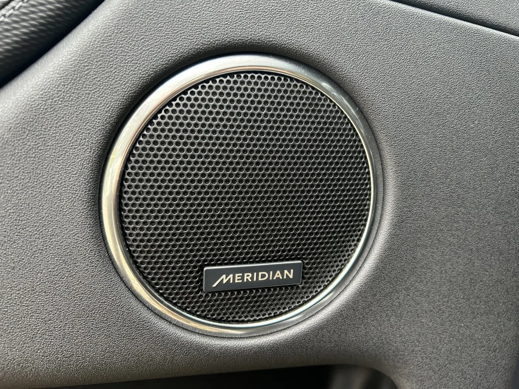 2025 Land Rover Discovery Sport P270e Dynamic SE, 12/30