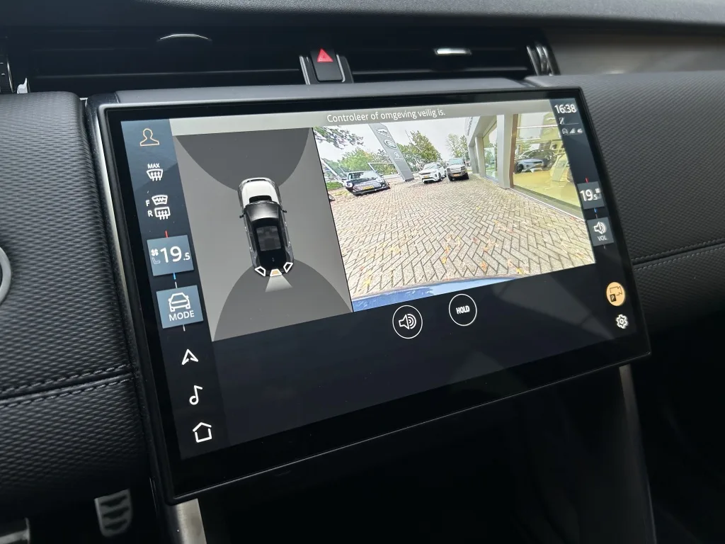 2025 Land Rover Discovery Sport P270e Dynamic SE, 24/30