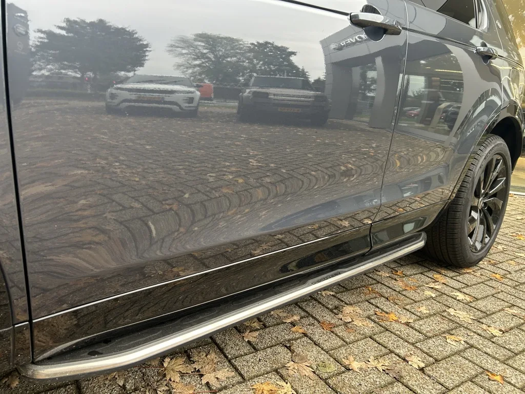 2025 Land Rover Discovery Sport P270e Dynamic SE, 29/30